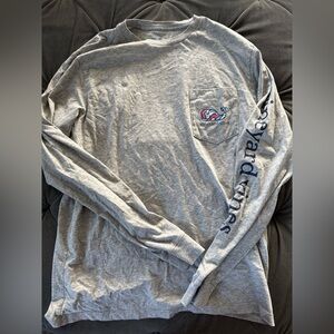 Vineyard vines size small long sleeve tshirt